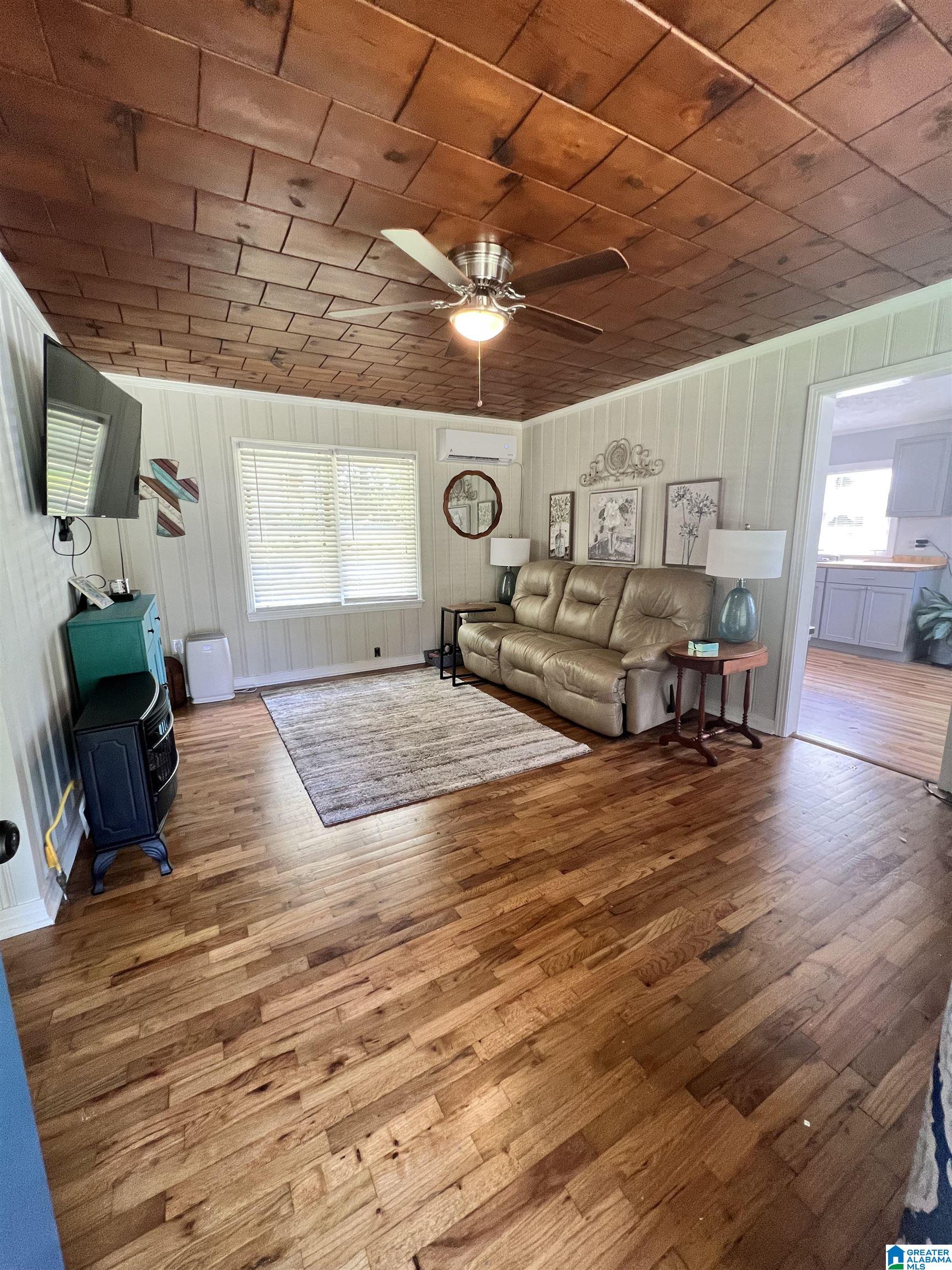 1644 Main Street Roanoke, AL 36274 - Photo 10 of 20