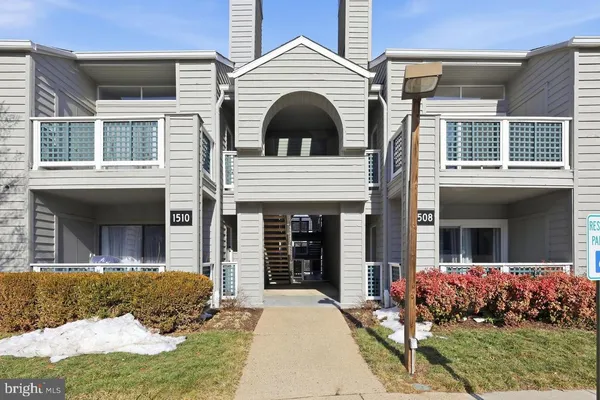 $1,900 | 1508 B Summerchase Court, Reston, VA 20194
