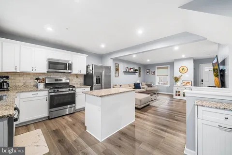 $365,000 | 135 Van Fleet Circle, Pottstown, PA 19464