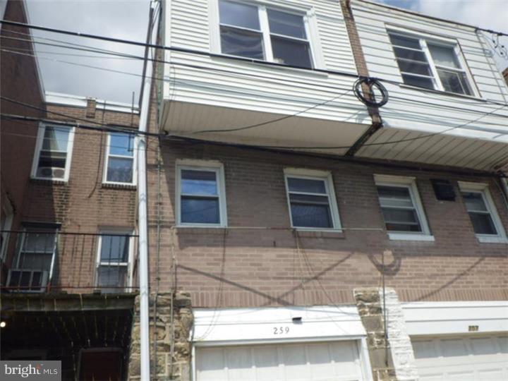 259 Copley Road Upper Darby, PA 19082 - Photo 2 of 12