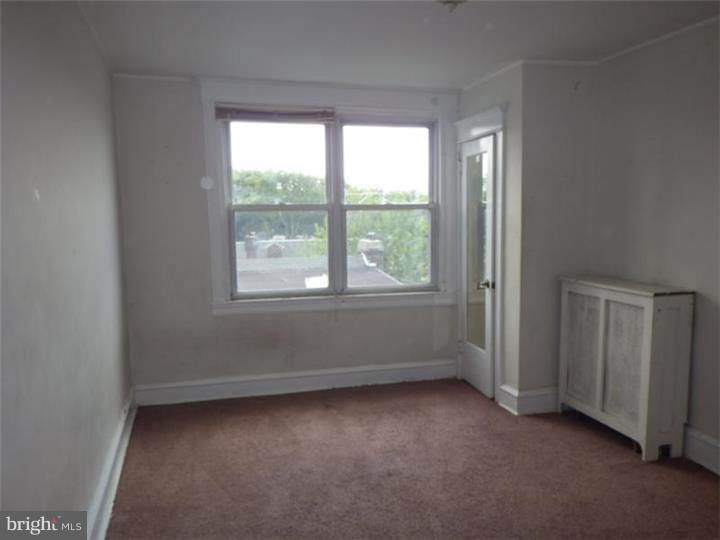 259 Copley Road Upper Darby, PA 19082 - Photo 9 of 12