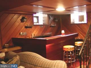 7424 Dungan Road Philadelphia, PA 19111 - Photo 4 of 6 Gallery Image 4