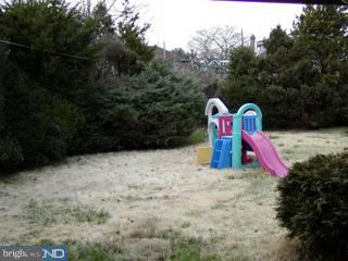 7424 Dungan Road Philadelphia, PA 19111 - Photo 6 of 6 Gallery Image 6