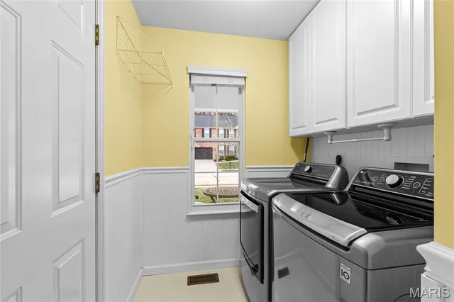 $459,900 | 780 Emerald Oaks Court, Eureka, MO 63025