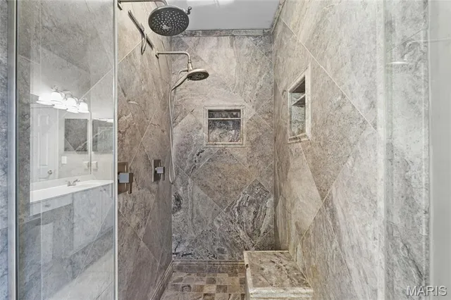 $459,900 | 780 Emerald Oaks Court, Eureka, MO 63025