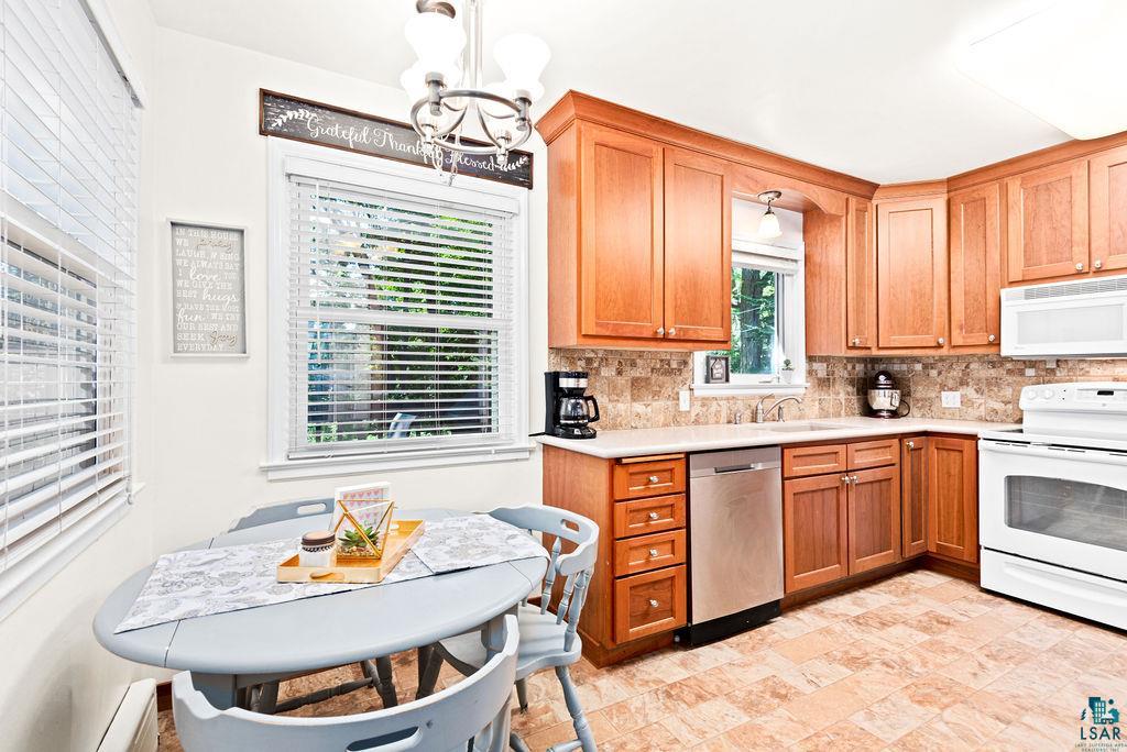 1921 Hartley Road Duluth, MN 55803 - Photo 11 of 43 Gallery Image 11