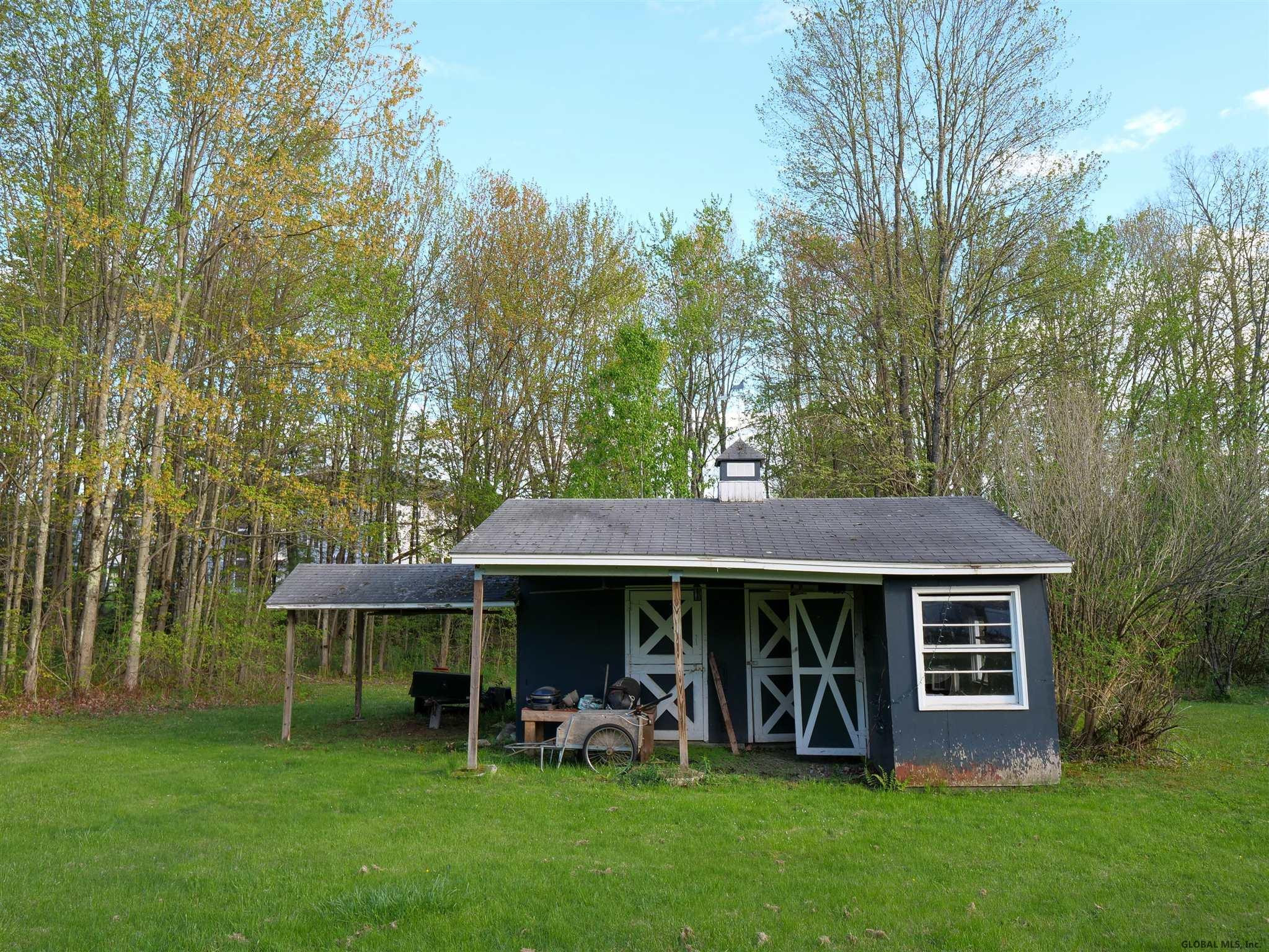 512 Sherman Road Milton, NY 12020 - Photo 6 of 21 Photo 6