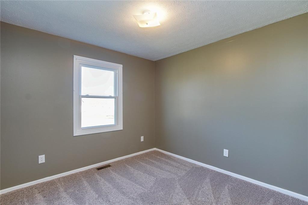 2370 South Tecumseh Road Springfield, OH 45502 - Photo 16 of 29 Gallery Image 16