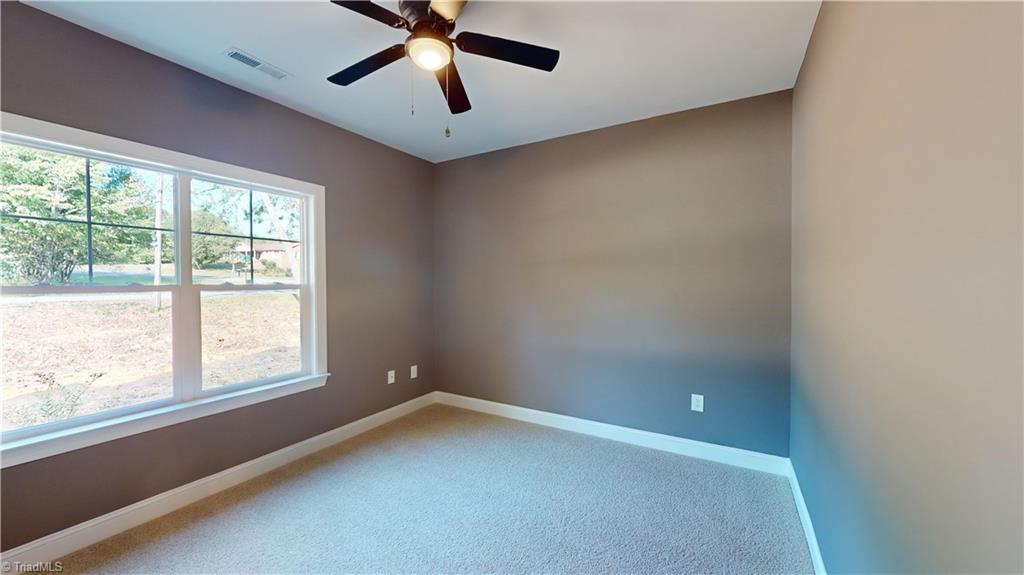 3622 Hunting Ridge Drive High Point, NC 27265 - Photo 21 of 48 Gallery Image 21