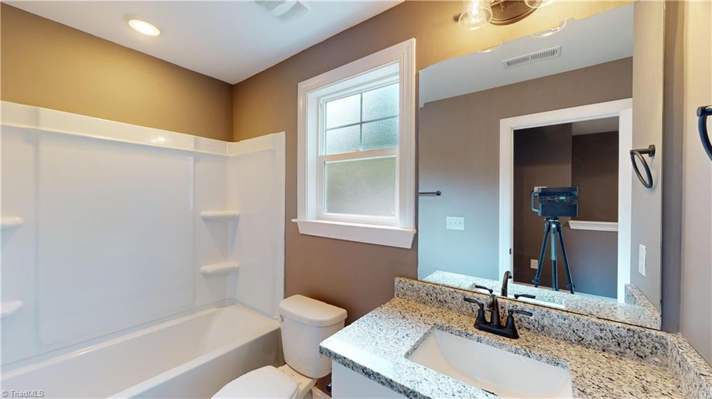 3622 Hunting Ridge Drive High Point, NC 27265 - Photo 28 of 48 Gallery Image 28