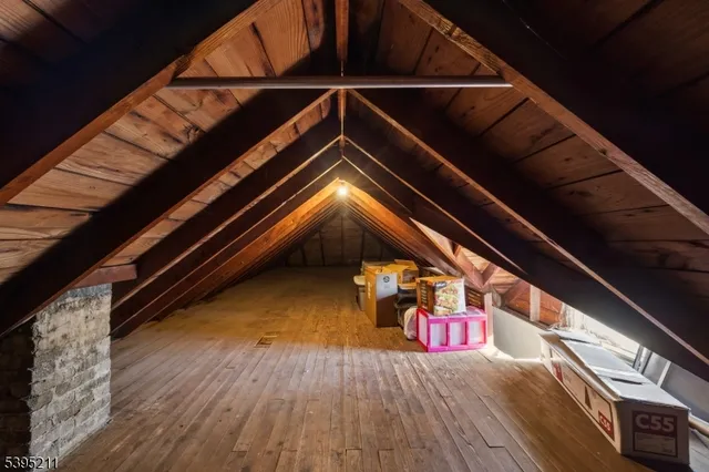 a view of an outdoor space