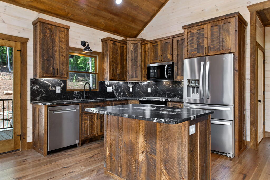 1107 Brookhaven Lane Blue Ridge, GA 30513 - Photo 24 of 72 Gallery Image 24