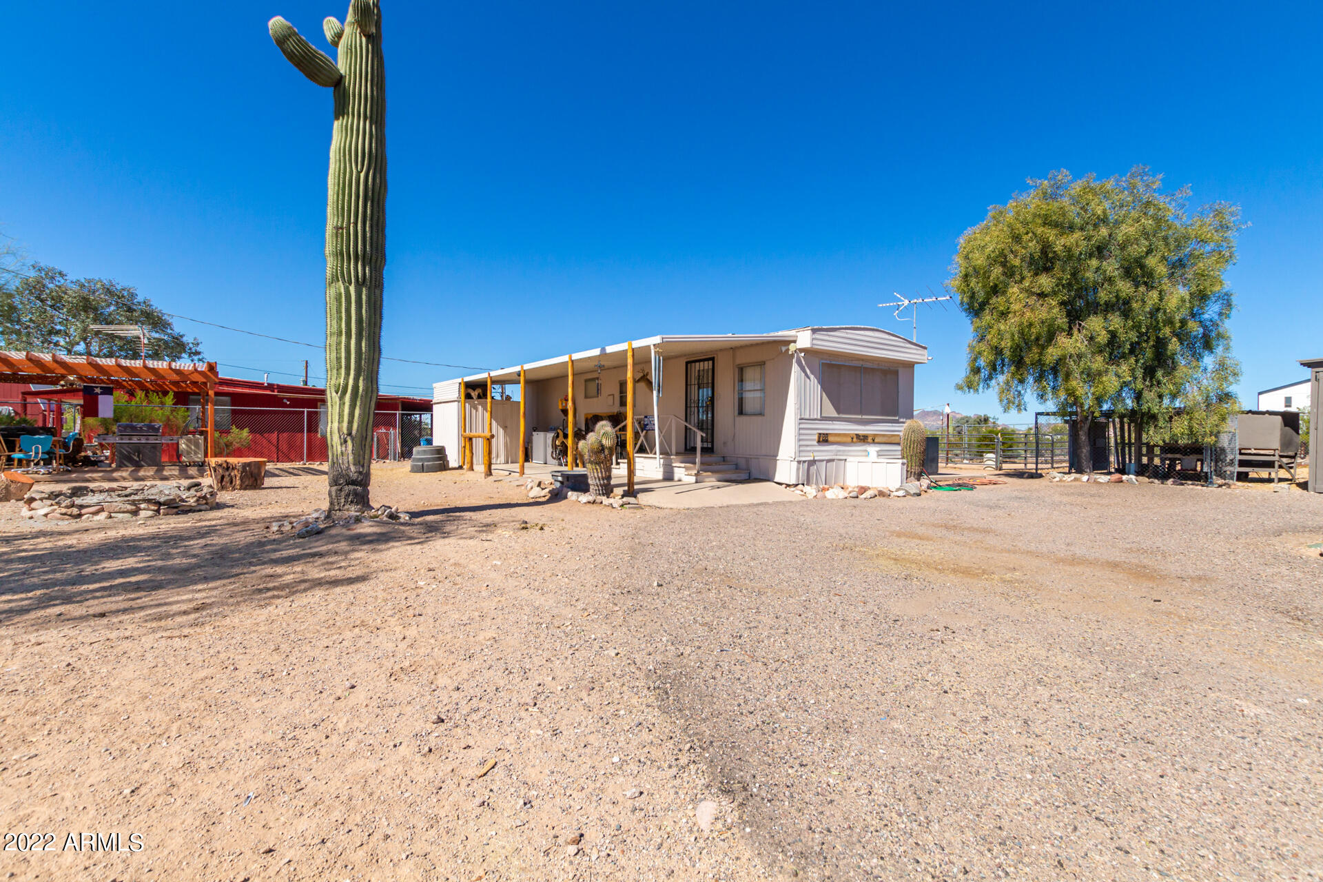 726 South Starr Road Apache Junction, AZ 85119 - Photo 7 of 29 07- Starr