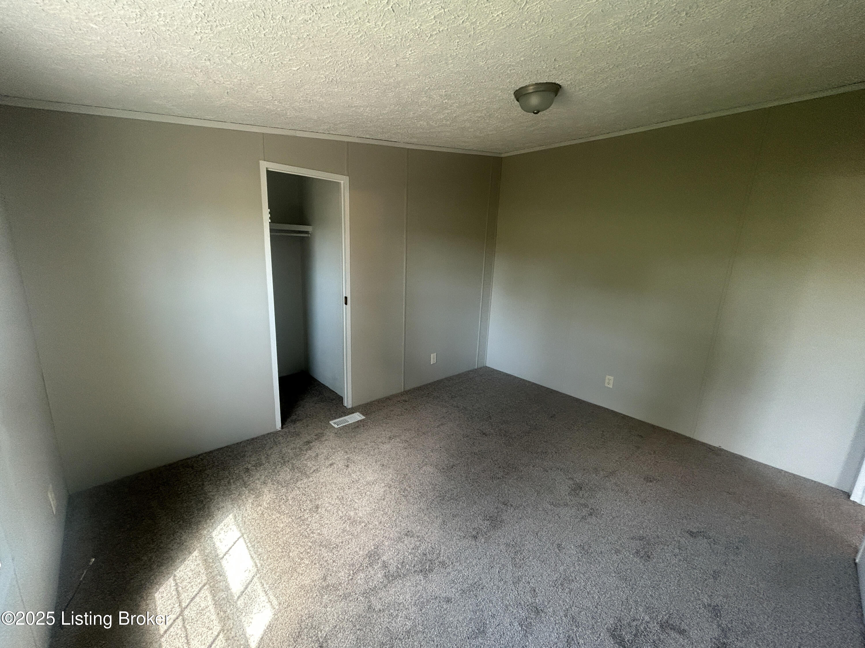 500 Willisburg Road Chaplin, KY 40012 - Photo 20 of 36 IMG_6553