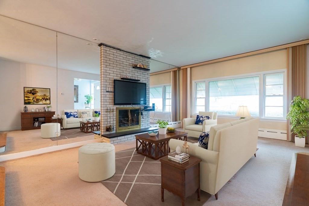 18 Glencliff Road Boston, MA 02131 - Photo 7 of 19 Gallery Image 7