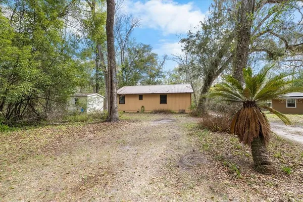 $1,700 | 220 Hickory Street, Brooksville, FL 34601