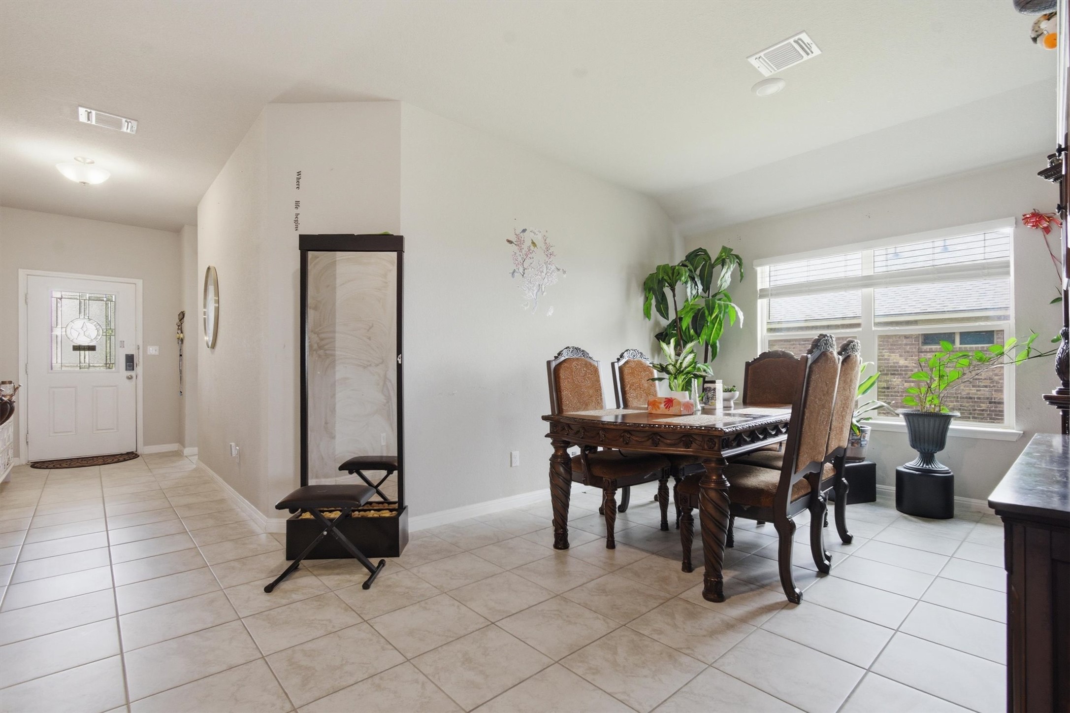 229 Cinnamon Loop Burnet, TX 78611 - Photo 7 of 40