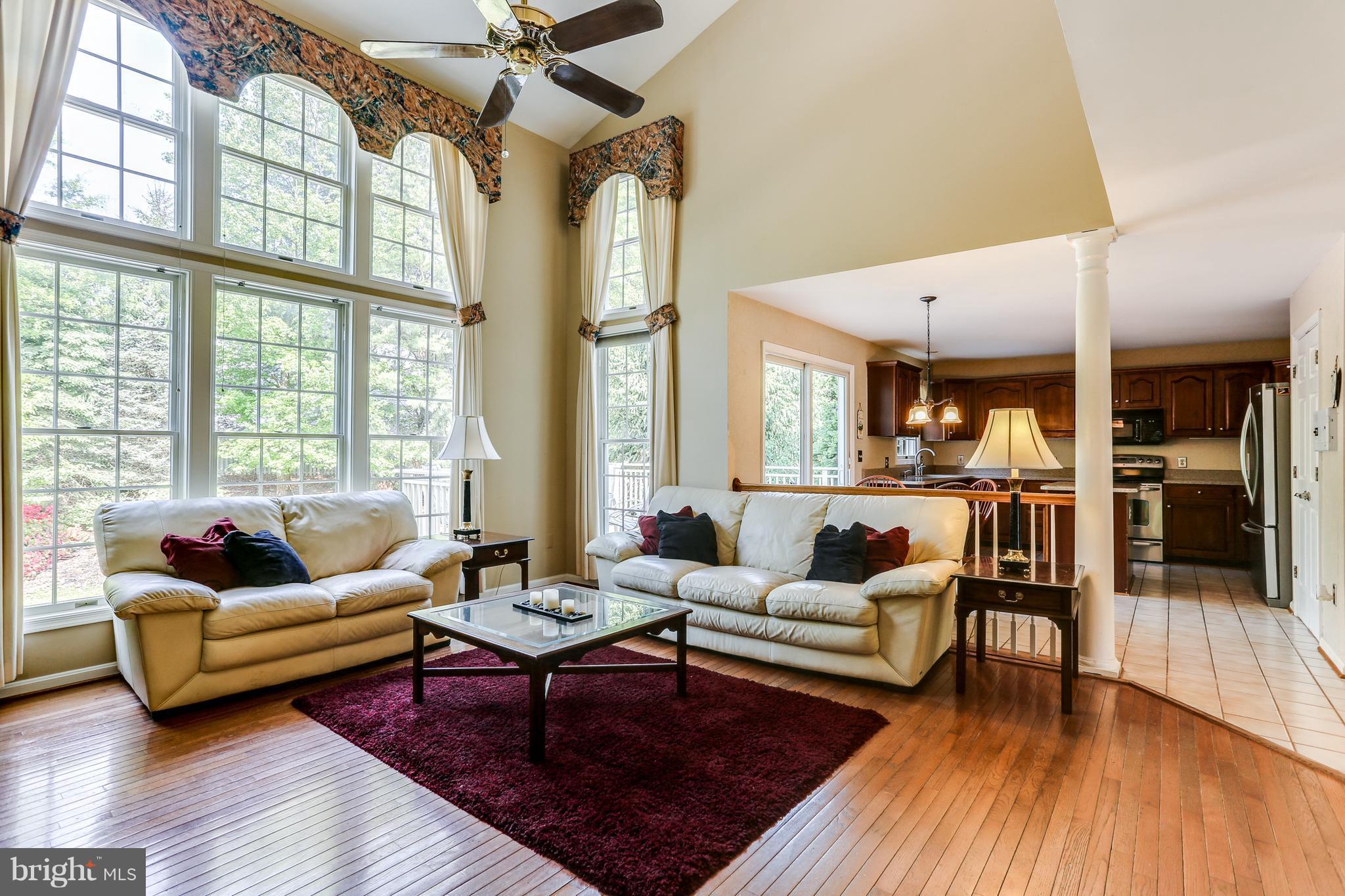 8130 Crest Road Laurel, MD 20723 - Photo 6 of 30 Two Story Family Room!