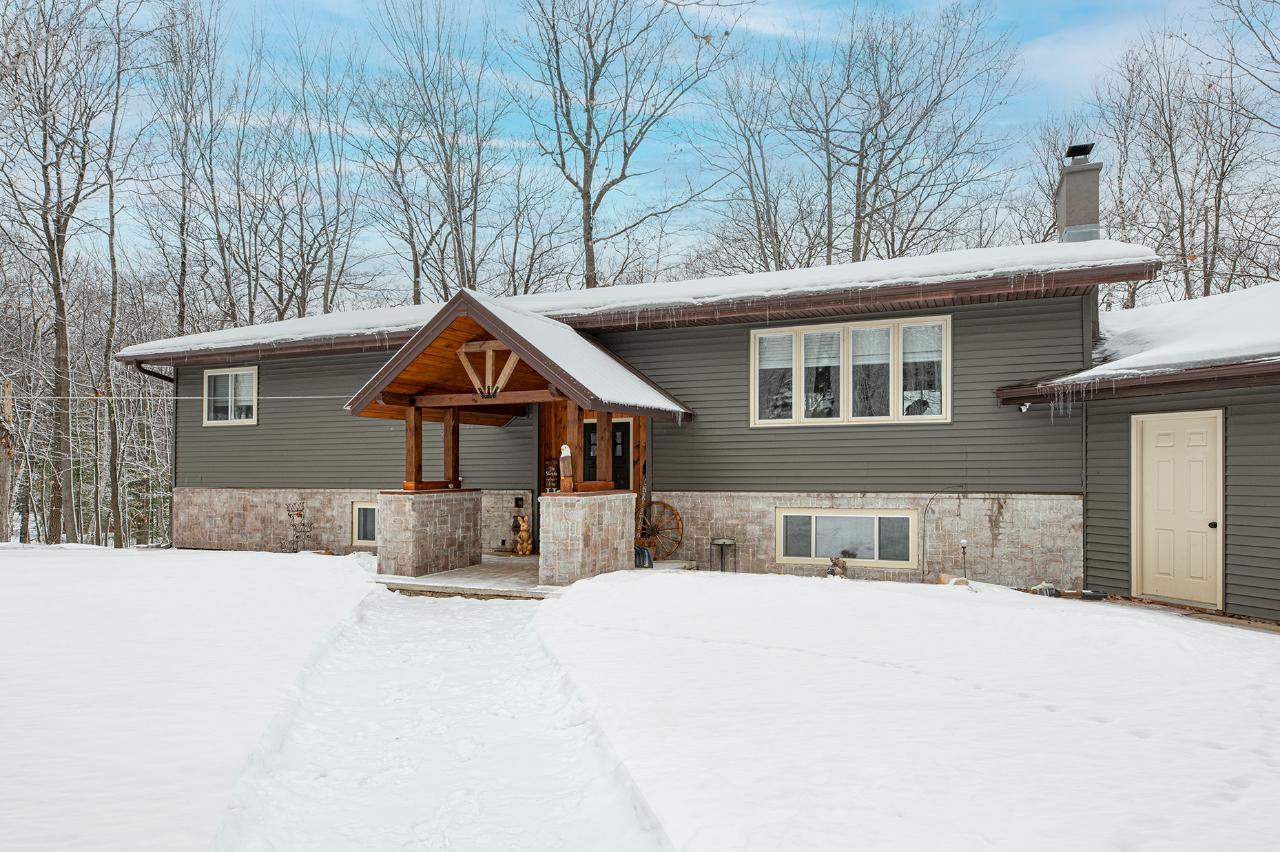 2918 Green Bass Road Rhinelander, WI 54501 - Photo 3 of 43 Gallery Image 3
