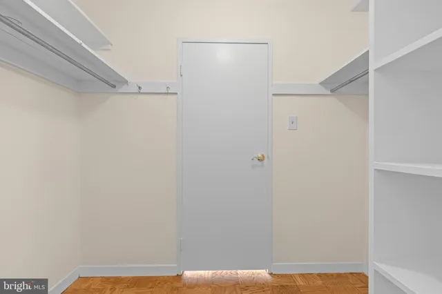 $228,000 | 2829 Connecticut Avenue Northwest, Unit 512, Washington, DC 20008