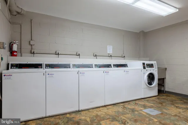 $228,000 | 2829 Connecticut Avenue Northwest, Unit 512, Washington, DC 20008