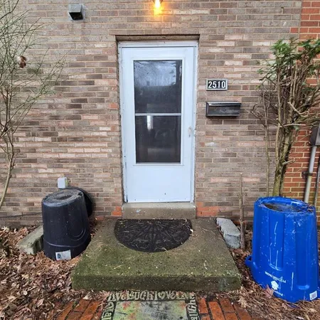 $110,000 | 2510 Park Hill Drive, Pittsburgh, PA 15221