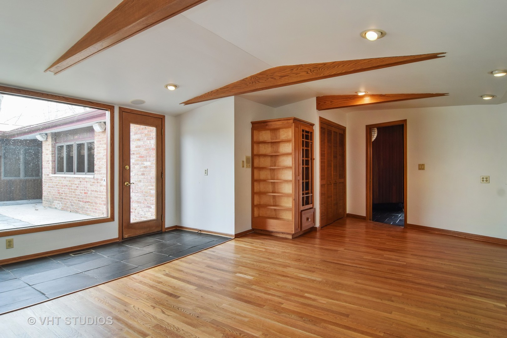 34-w038 Country Club Road St. Charles, IL 60174 - Photo 7 of 47