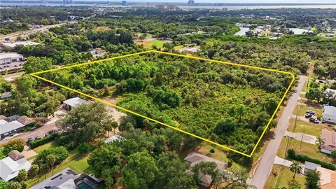 $1,850,000 | 536 Evergreen Road, North Fort Myers, FL 33903
