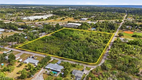 $1,850,000 | 536 Evergreen Road, North Fort Myers, FL 33903