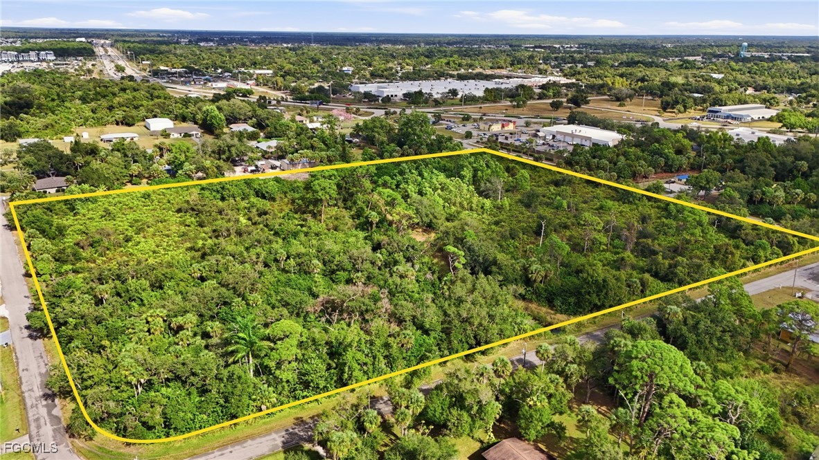 536 Evergreen Road North Fort Myers, FL 33903 - Photo 16 of 19 a view of a city from a balcony