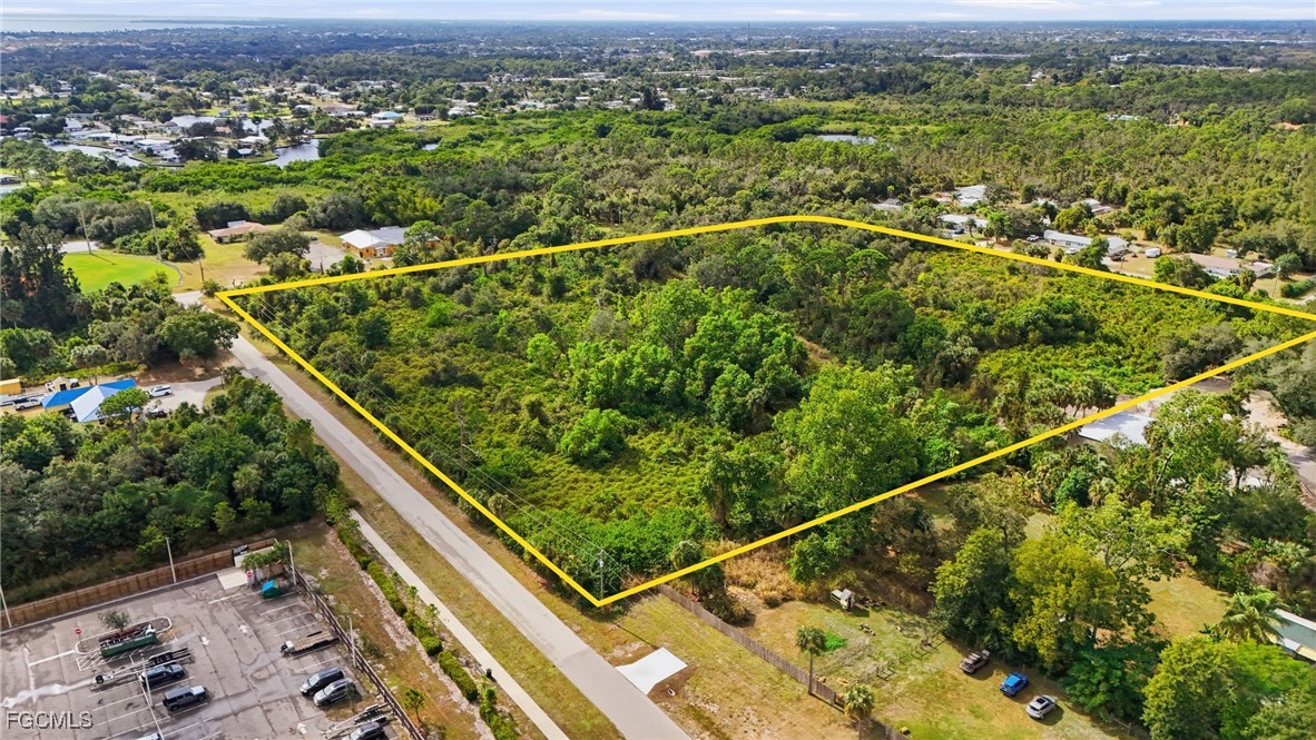 536 Evergreen Road North Fort Myers, FL 33903 - Photo 9 of 19 a view of a city from a balcony