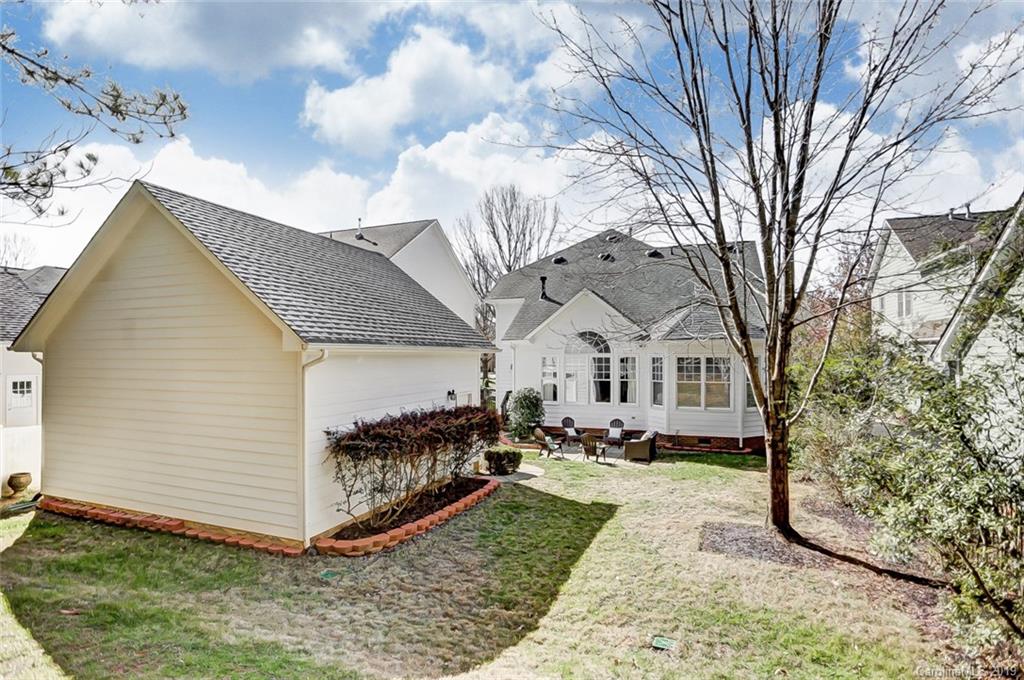 3276 Richard's Crossing Fort Mill, SC 29708 - Photo 31 of 36
