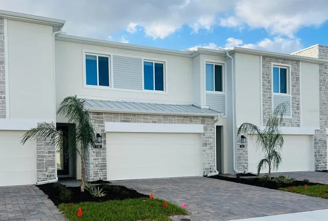 $2,200 | 158 Nine Iron Drive, Davenport, FL 33896