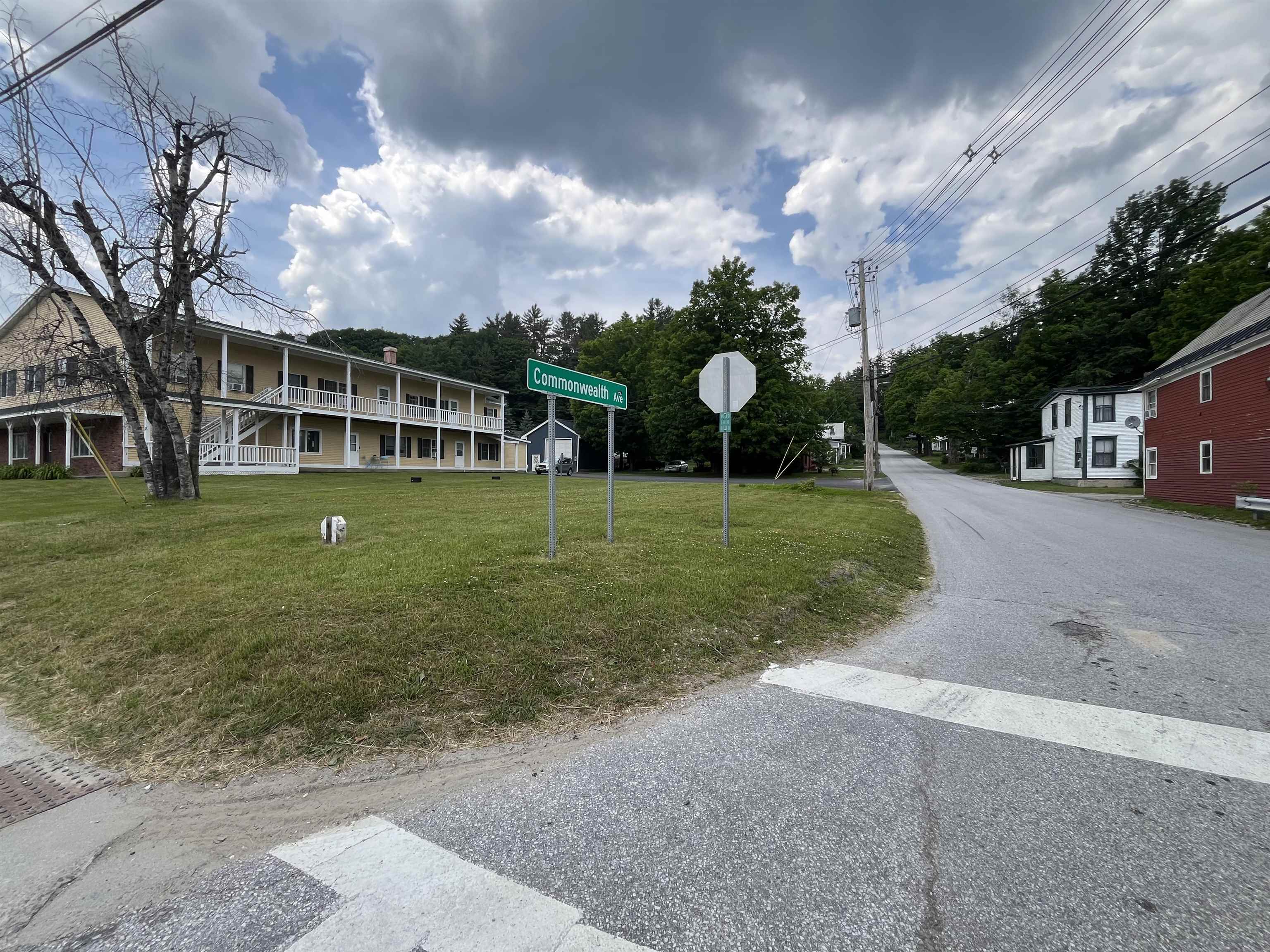 83 Main Street Ludlow, VT 05149 - Photo 3 of 9