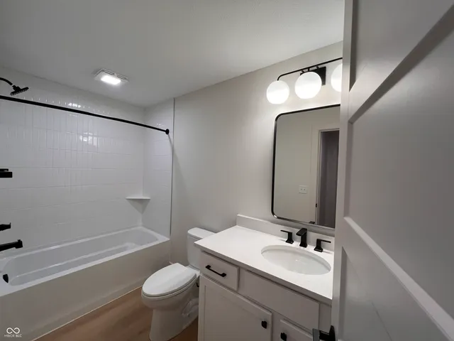 $949,321 | 16515 Red Tailed Hawk Drive, Westfield, IN 46074