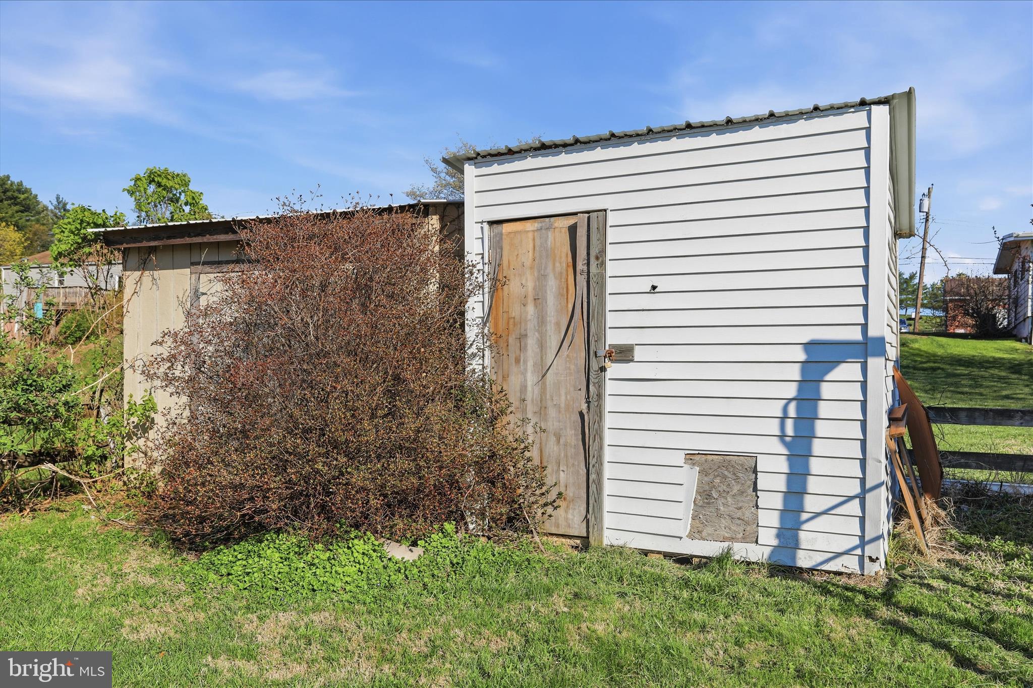 11502 Orchard Road Waynesboro, PA 17268 - Photo 29 of 35 outbuilding for tools, garden items
