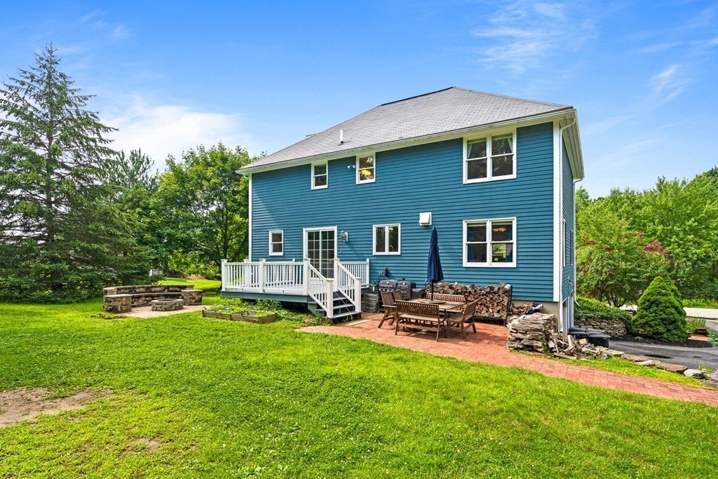 9 Noel Road Andover, MA 01810 - Photo 34 of 41 Gallery Image 34