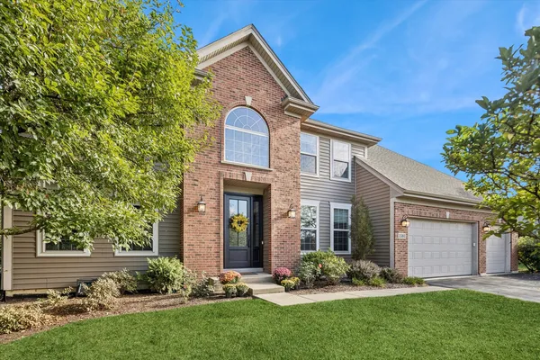 $775,000 | 1581 Grouse Way, Crystal Lake, IL 60014