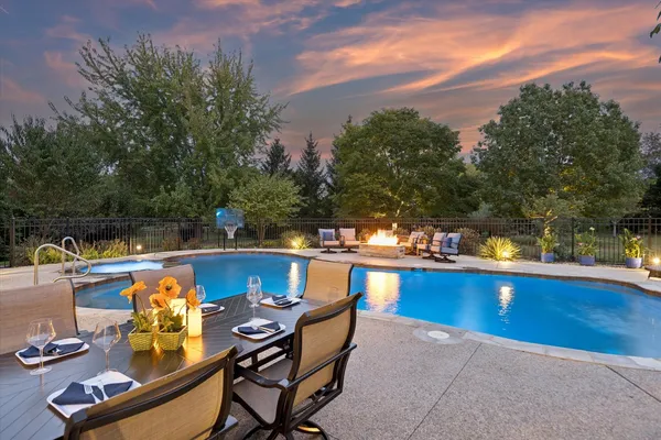$775,000 | 1581 Grouse Way, Crystal Lake, IL 60014