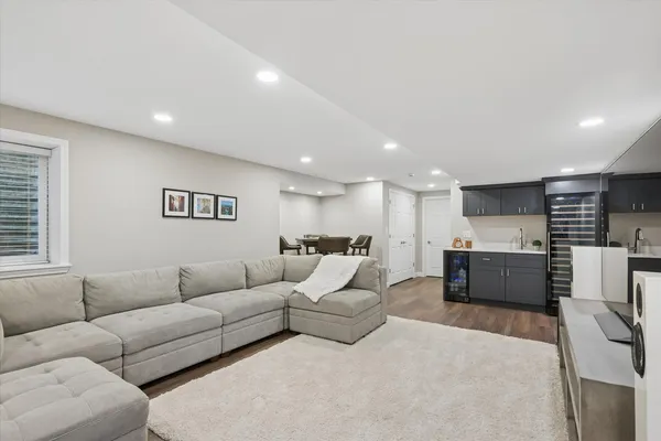 $775,000 | 1581 Grouse Way, Crystal Lake, IL 60014