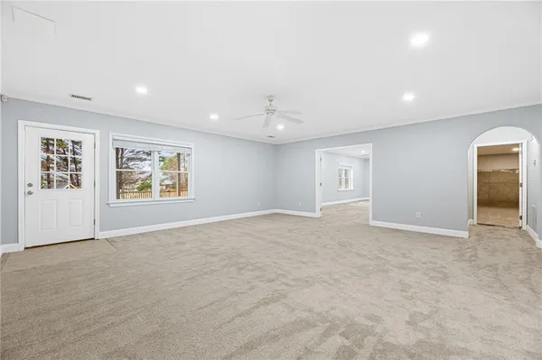 $3,950 | 1158 Queensgate Drive Southeast, Smyrna, GA 30082