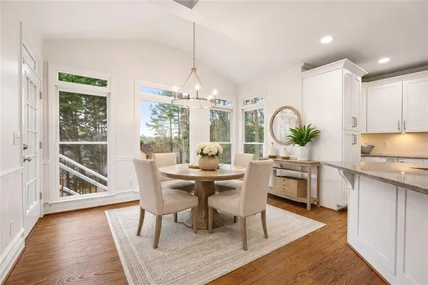 $3,950 | 1158 Queensgate Drive Southeast, Smyrna, GA 30082