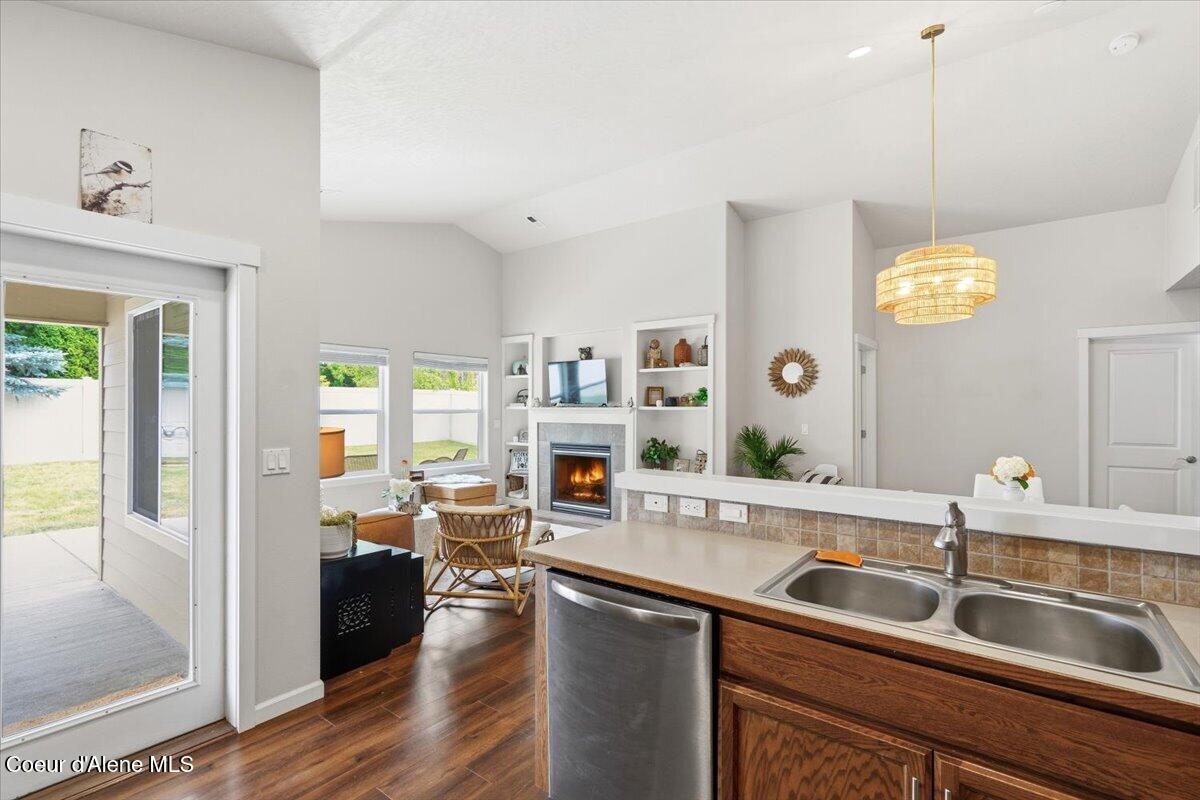6208 Cornwall Street Coeur D'Alene, ID 83815 - Photo 18 of 33 18-Kitchen