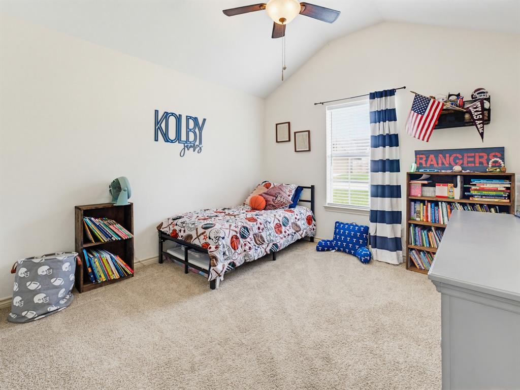 2108 Ridgewood Drive Bridgeport, TX 76426 - Photo 28 of 35 Secondary Bedroom