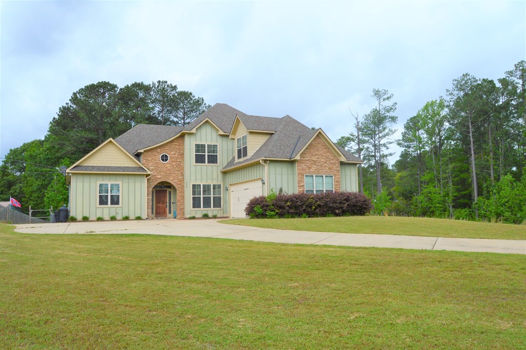 926 Hunter Road Cataula, GA 31804 - Photo 2 of 22 Gallery Image 2