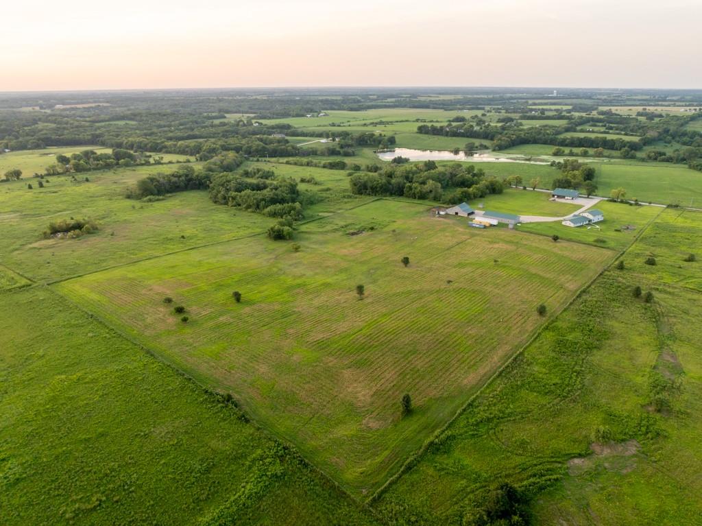 1009 Southwest 180th Road Holden, MO 64040 - Photo 12 of 91 Gallery Image 12