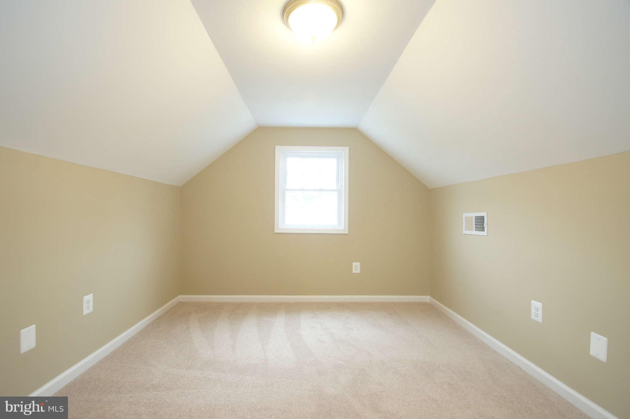 1721 Brookview Road Baltimore, MD 21222 - Photo 11 of 30 Bedroom Master