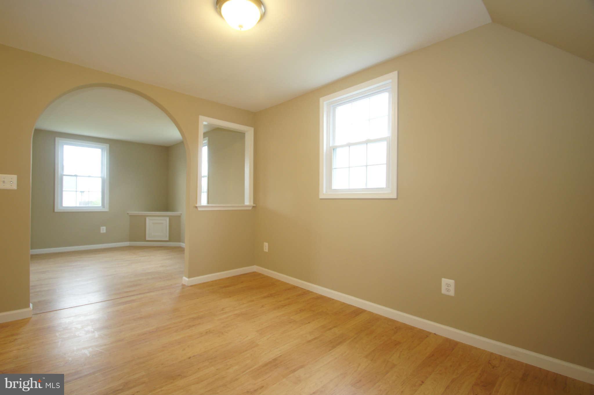 1721 Brookview Road Baltimore, MD 21222 - Photo 21 of 30 Dining Room