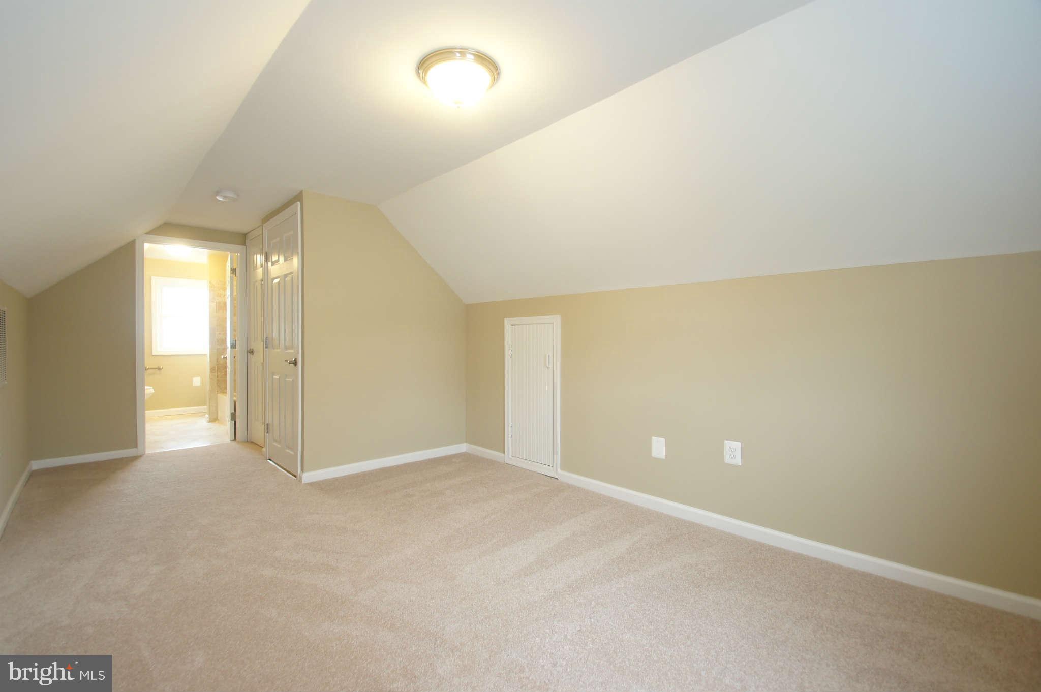 1721 Brookview Road Baltimore, MD 21222 - Photo 10 of 30 Bedroom Master