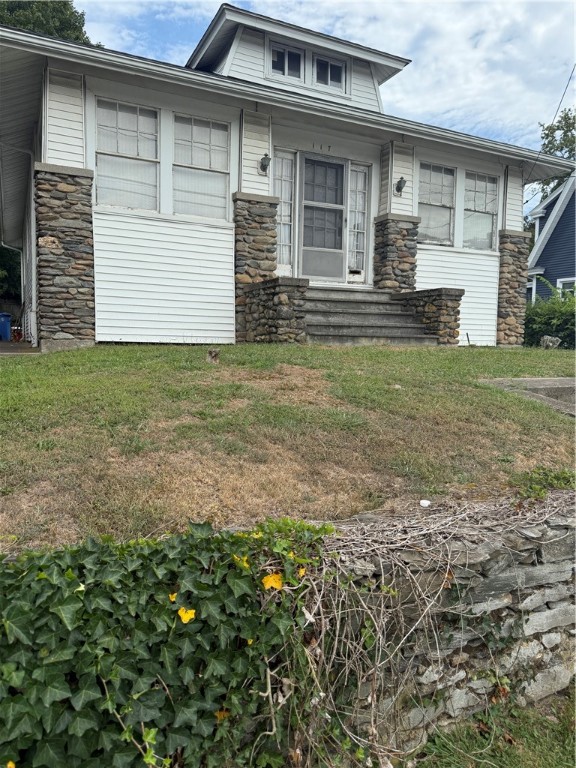 117 West Main Road Middletown, RI 02842 - Photo 2 of 5